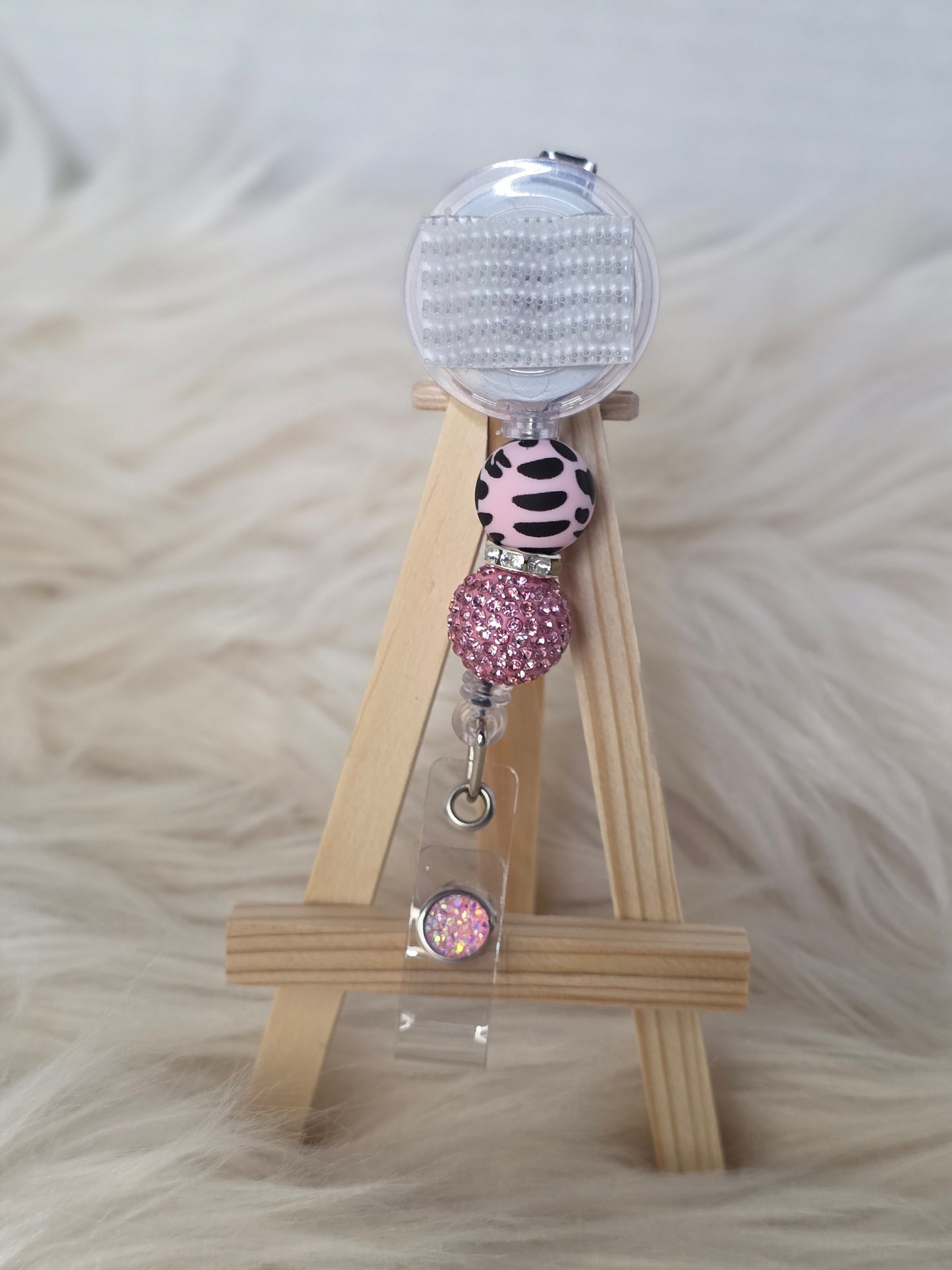 Pink Cow Print Interchangeable Beaded Badge Reel(Alligator Clip)
