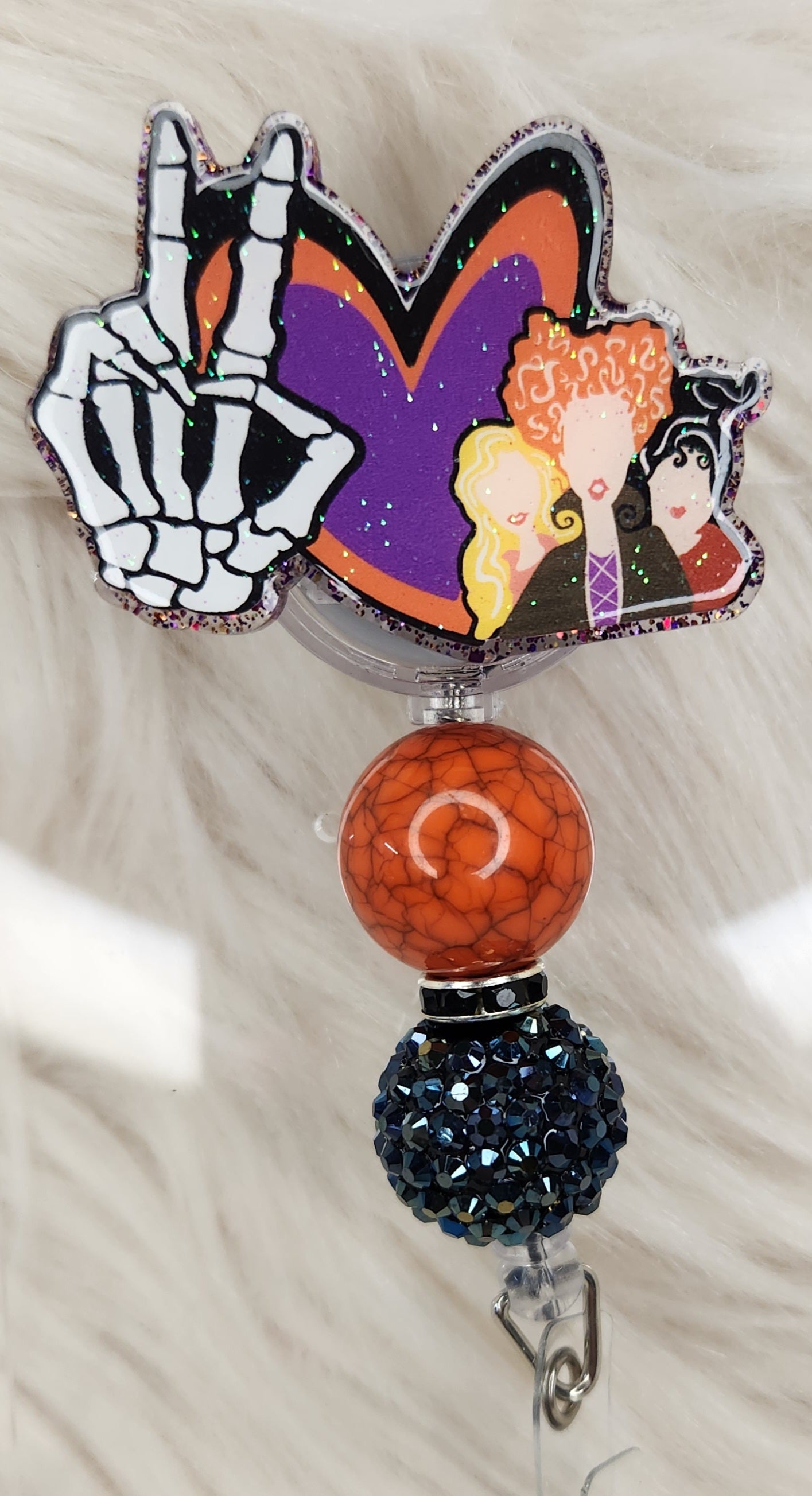 Peace Love 3 Sisters Badge Reel Face