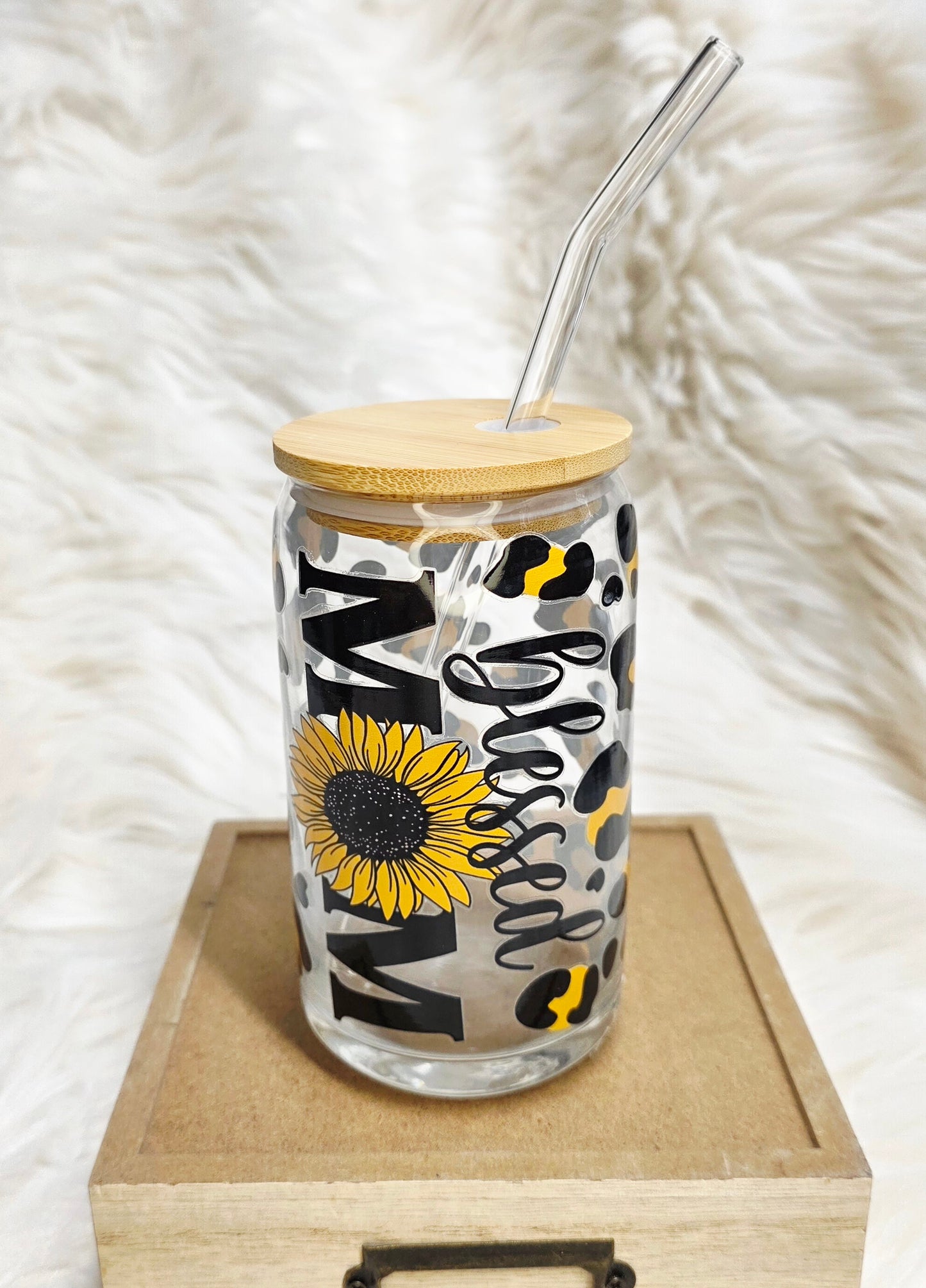 16 oz Blessed Mom Glass Tumbler