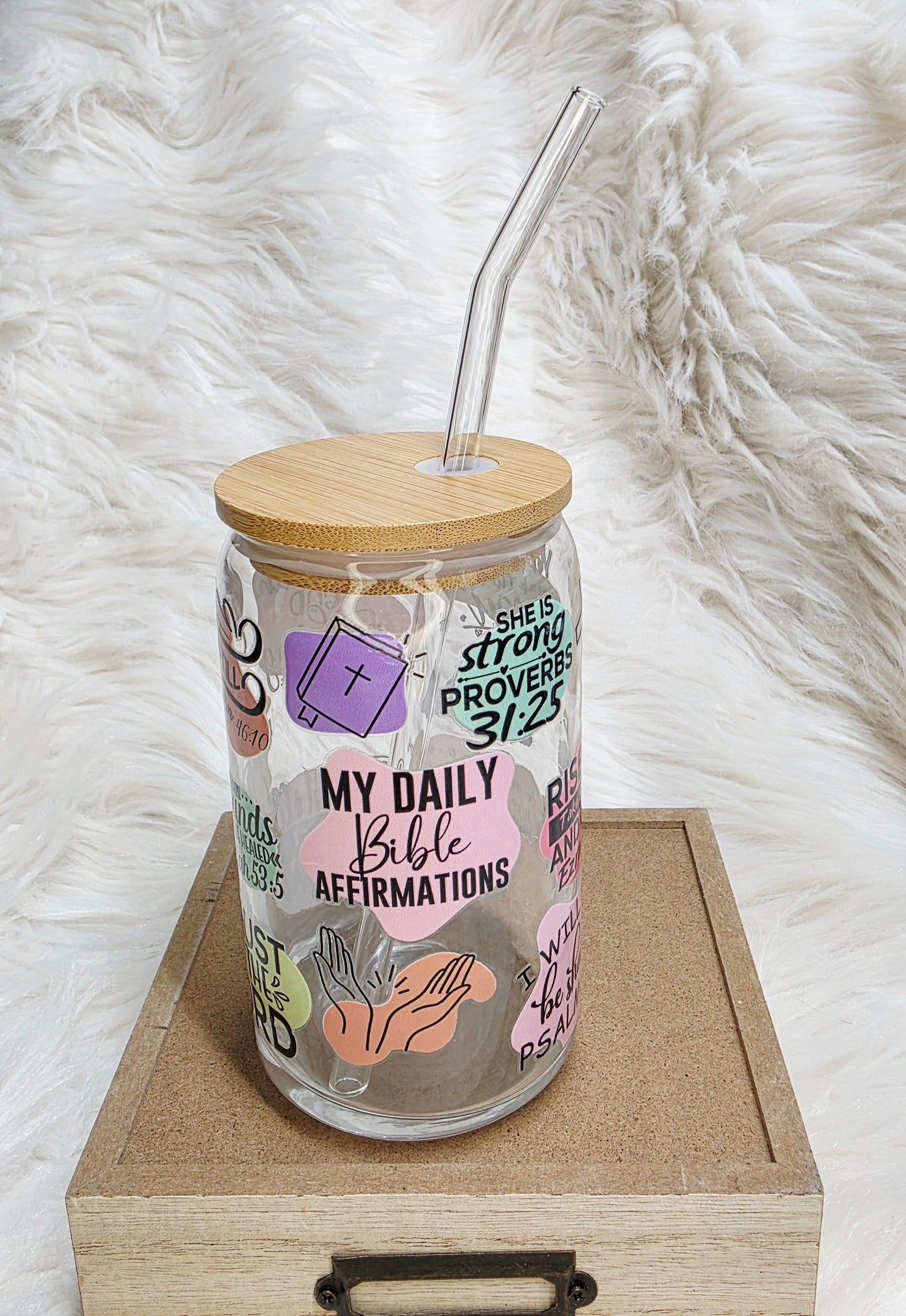 16 oz Daily Bible Glass Tumbler
