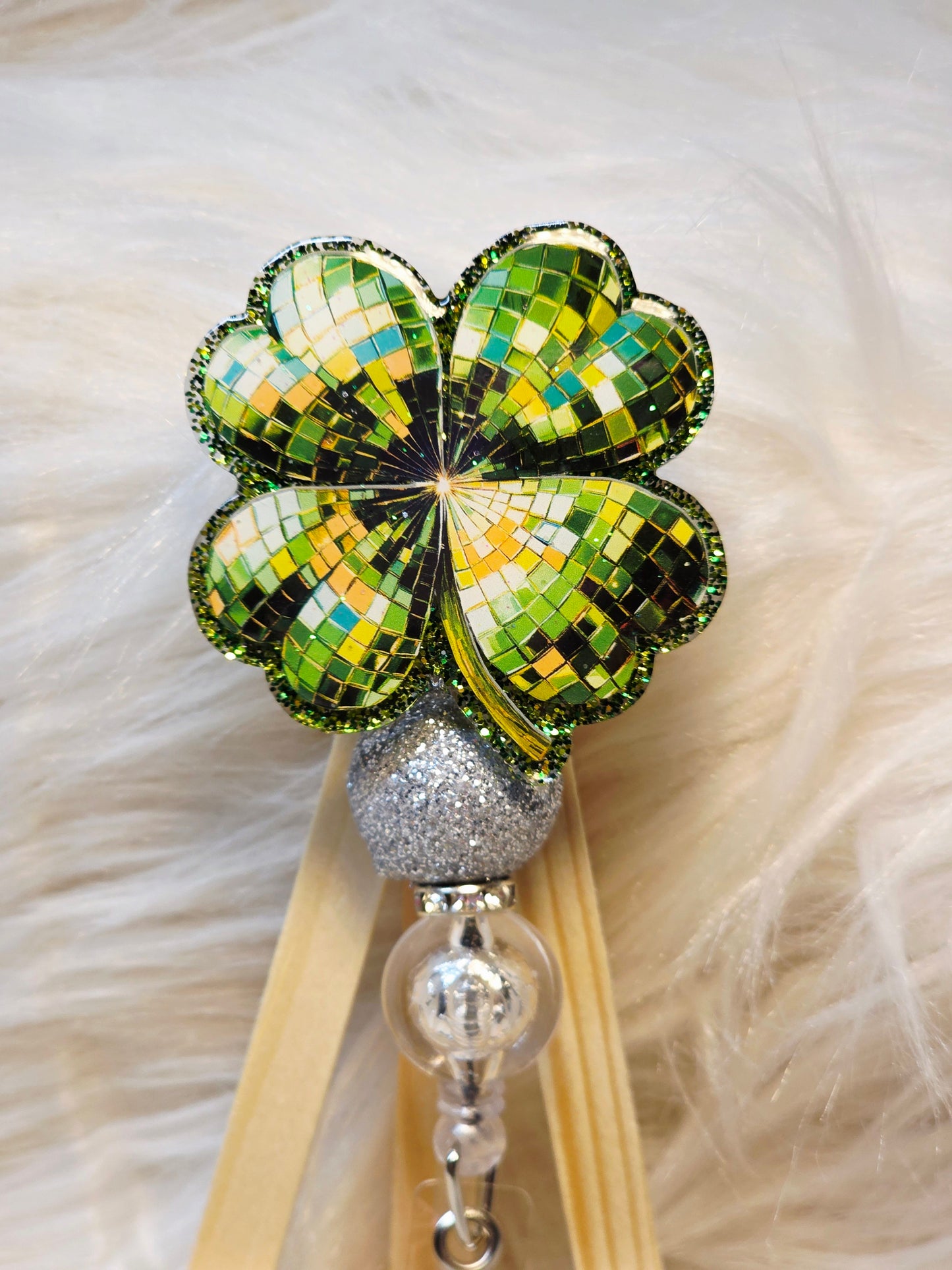 Clover Badge Reel Face