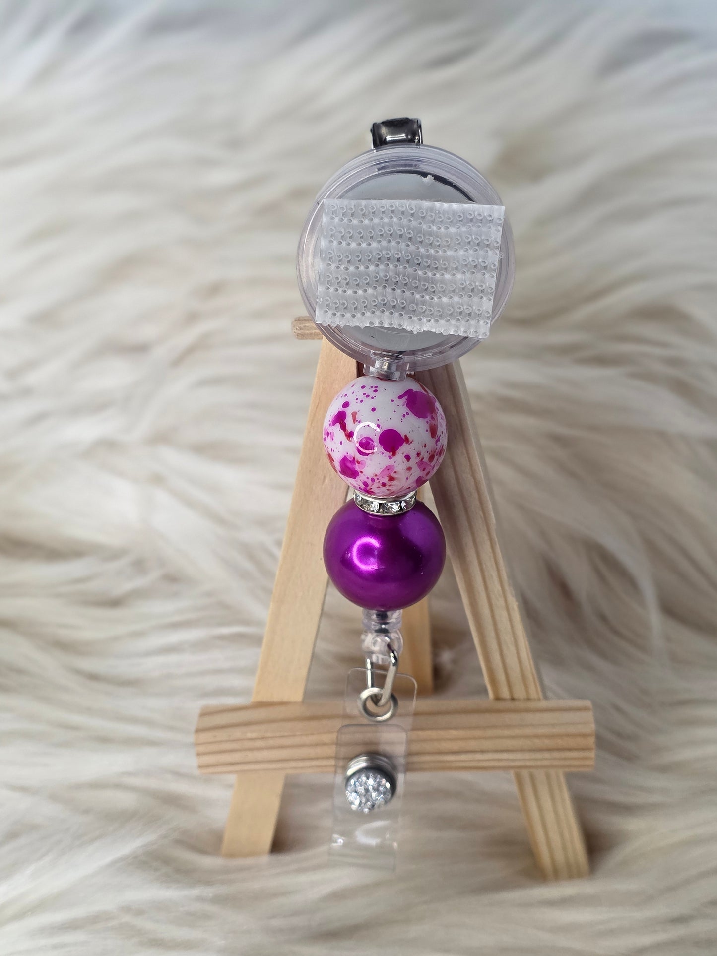 Pink/Red Splatter Interchangeable Beaded badge reel(Alligator Clip)