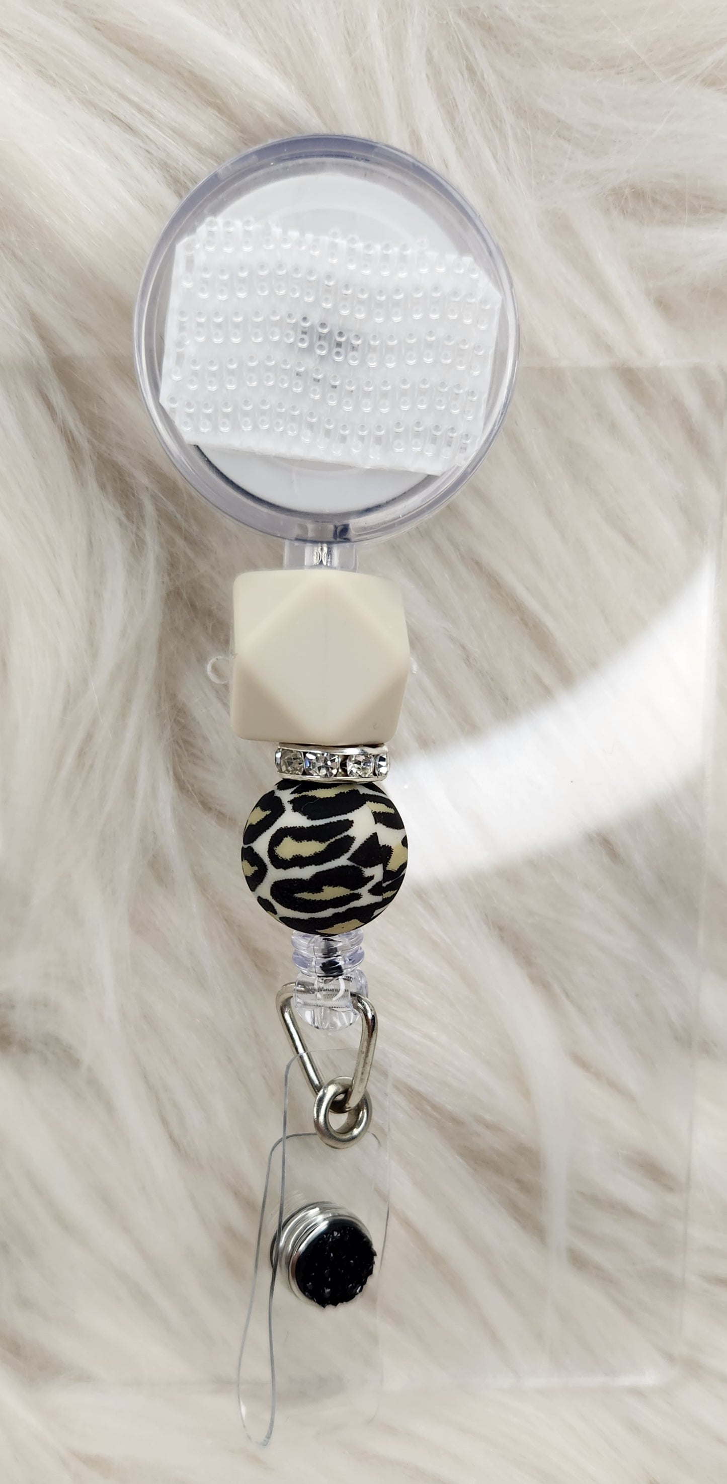 Cheetah Tan Hex Badge Reel(Alligator Clip)
