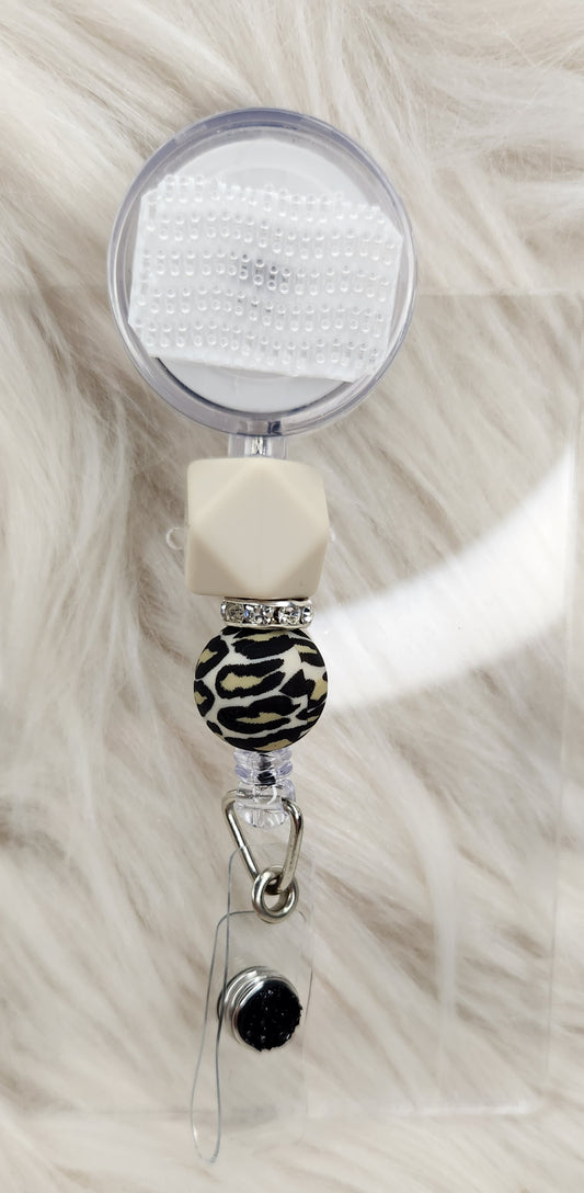 Cheetah Tan Hex Badge Reel(Alligator Clip)