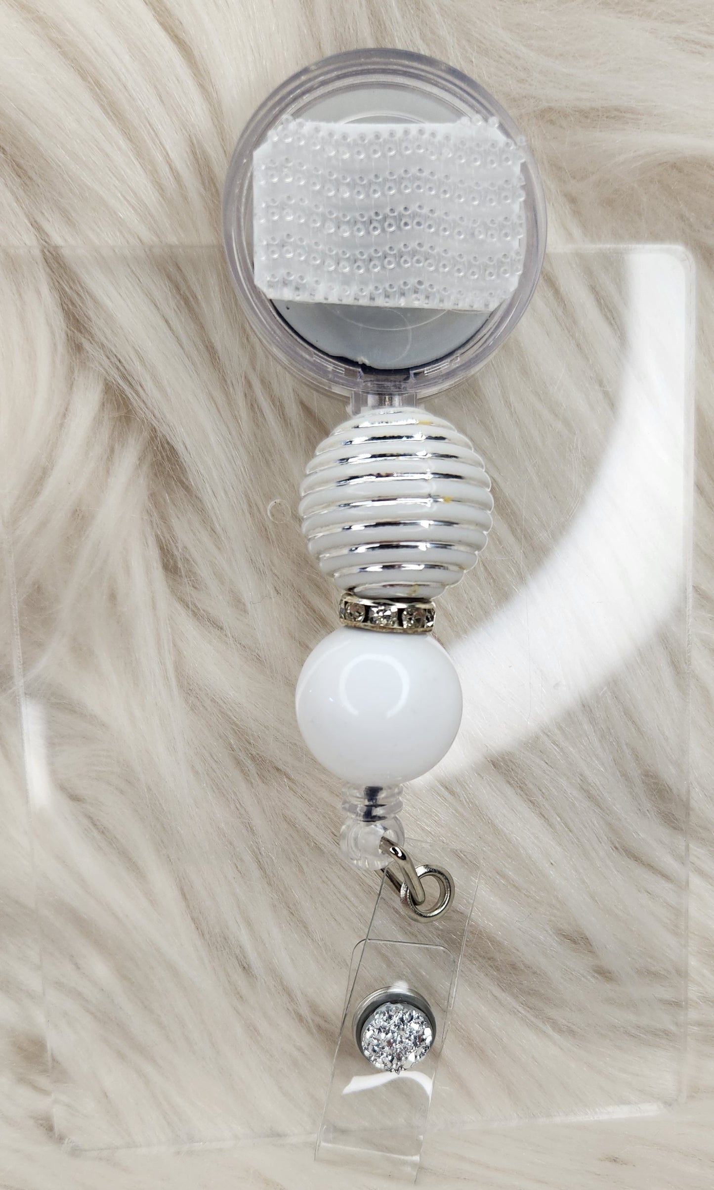 White/Silver Badge Reel(Alligator Clip)